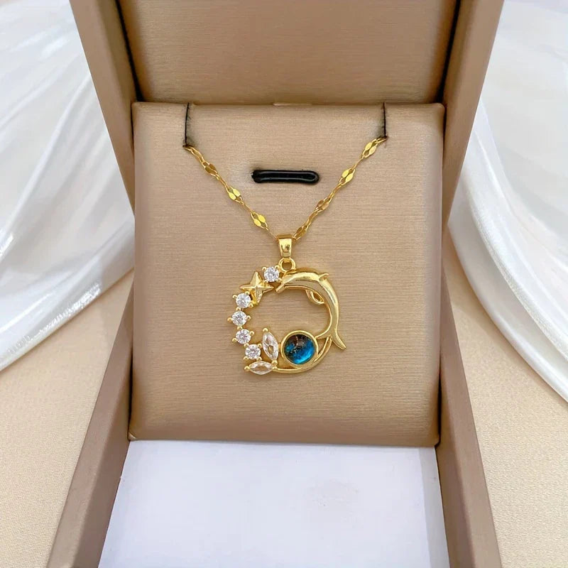 Collier étoile dauphin élégant