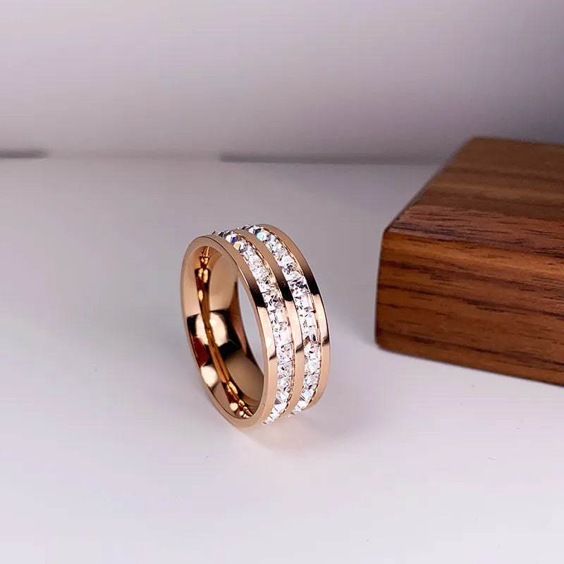Bague élégante double en zircone cubique