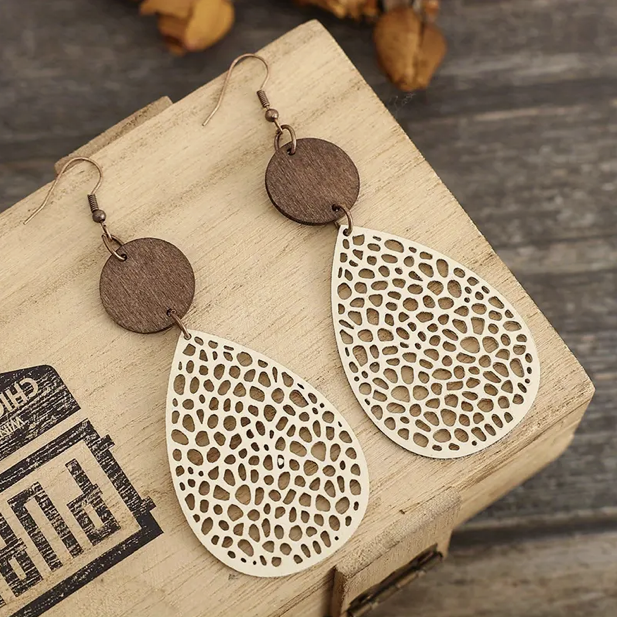 Boucles d'Oreilles Pendantes en Cuir Vintage