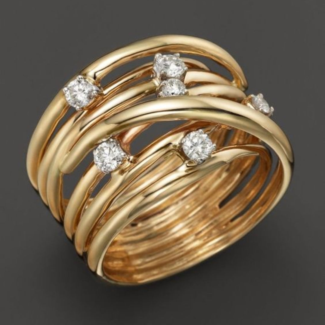 Bague fine en zircone cubique dorée vintage
