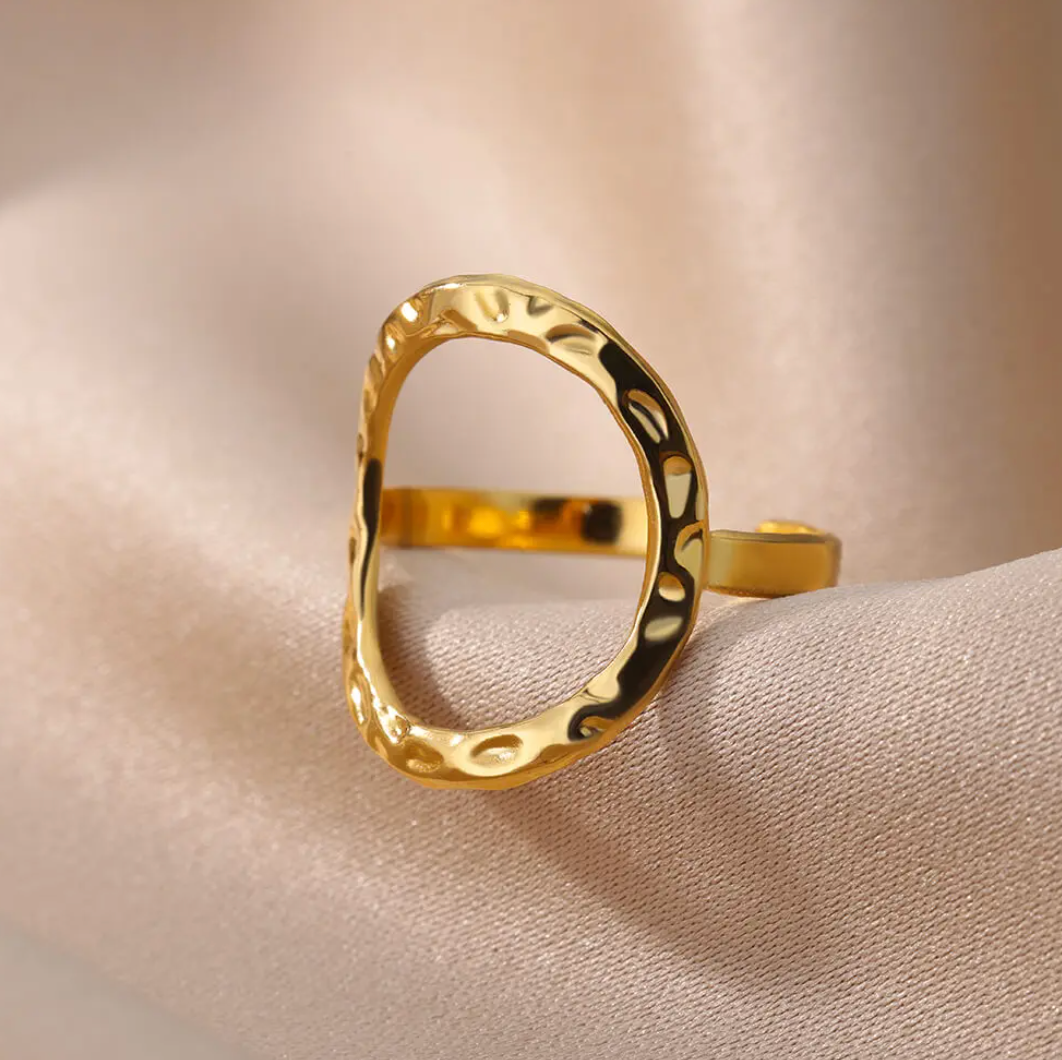Bague grand cercle dorée