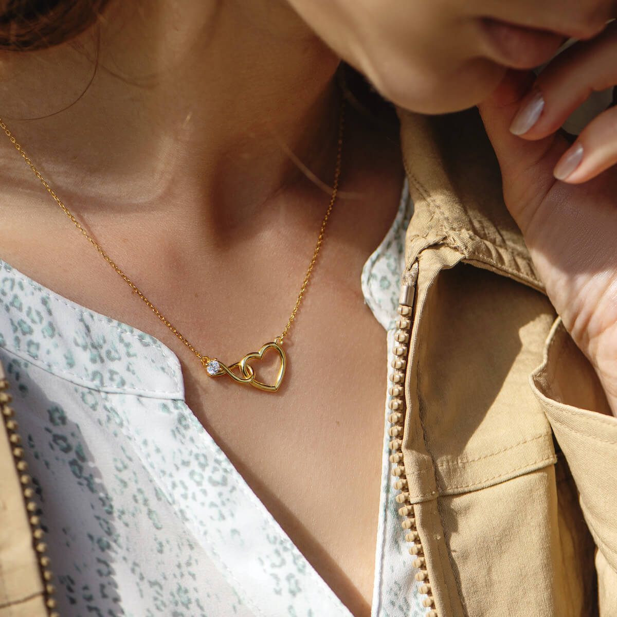 Collier cœur infini