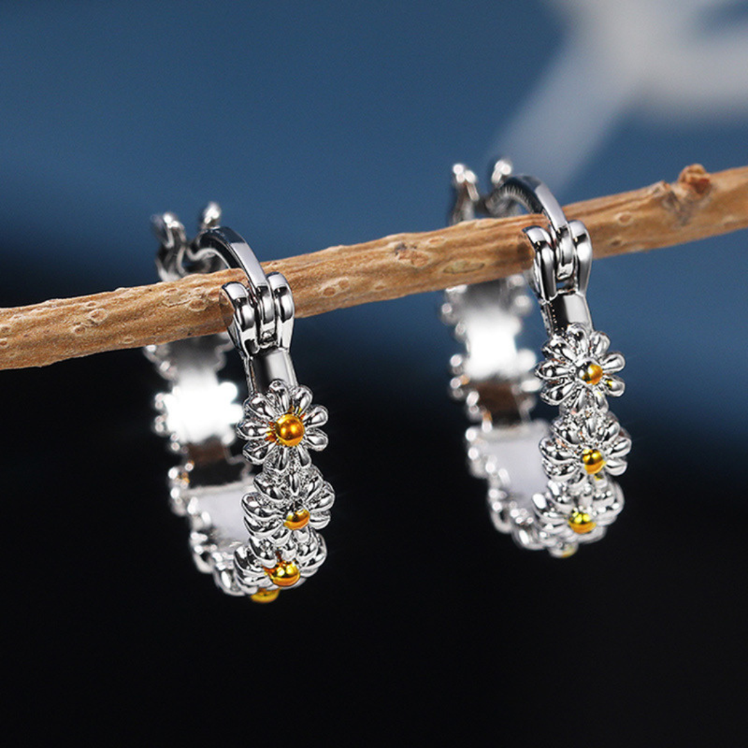 Boucles d'oreilles marguerite en argent sterling plaqué