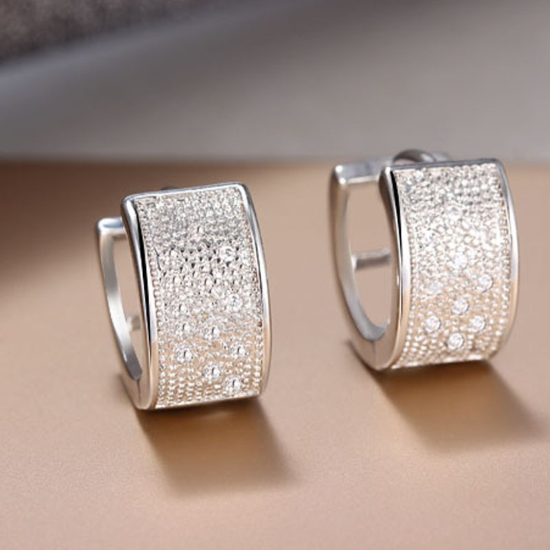 Boucles d'oreilles larges gravées en argent sterling plaqué