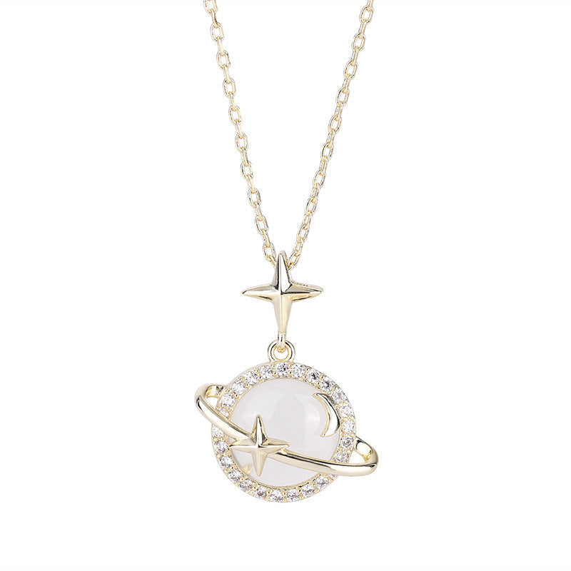 Collier lumière des étoiles cosmique