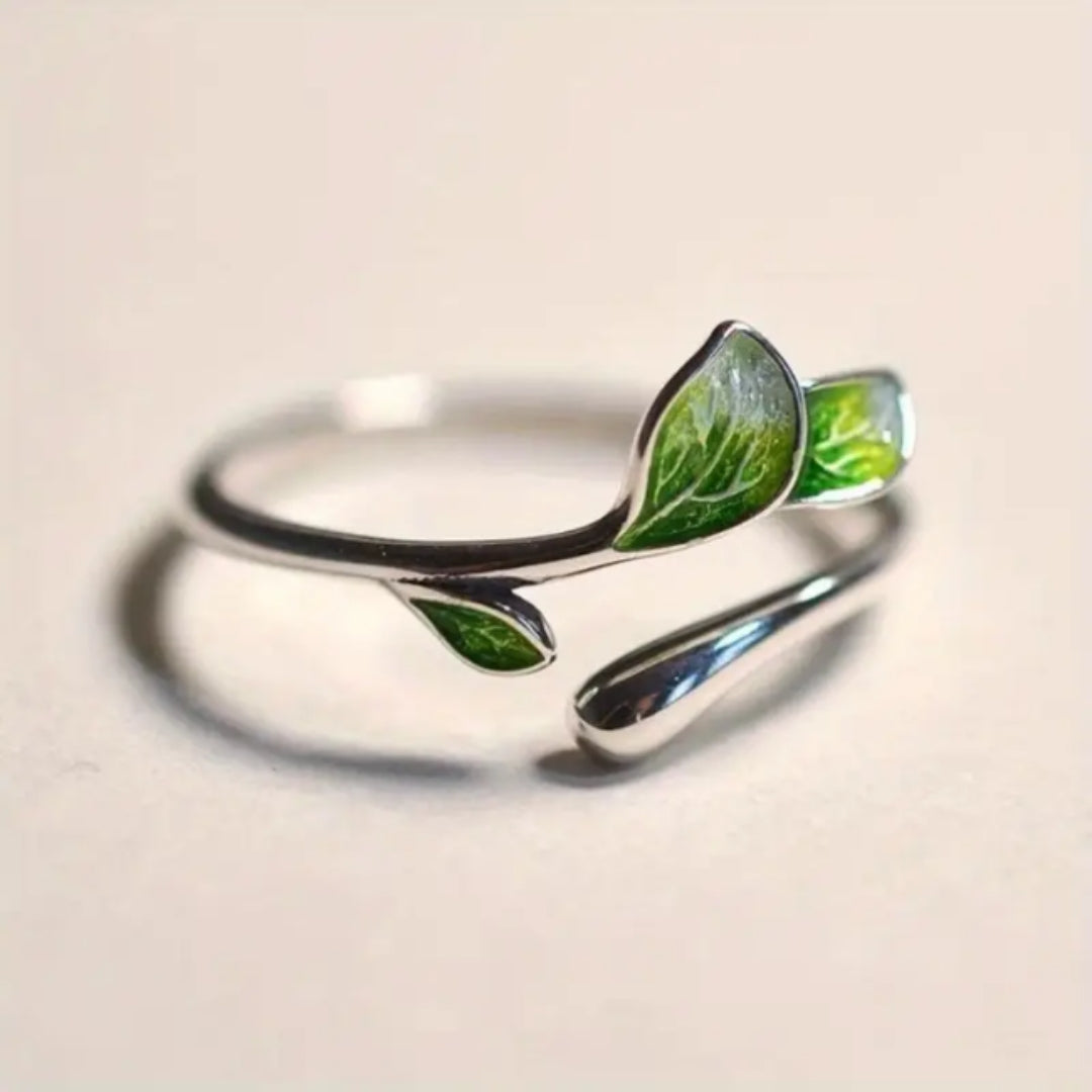 Bague feuille verte en émail réglable