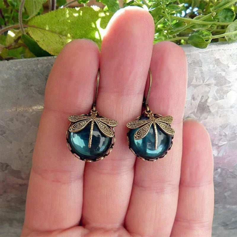 Boucles d'oreilles libellule dorées antiques avec cristal