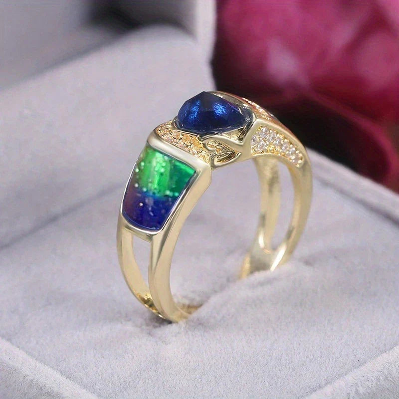 Bague élégante style bohémien à taille triangulaire