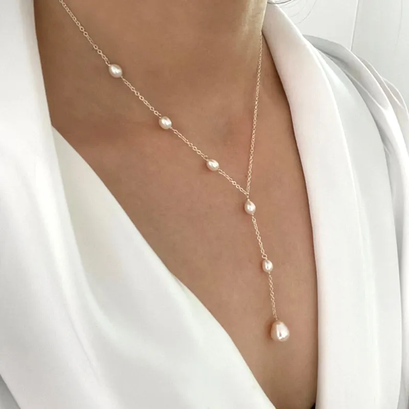 Collier pendentif vintage avec perles