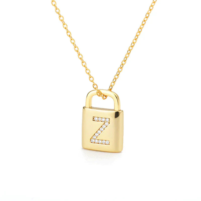 Collier cadenas initial doré