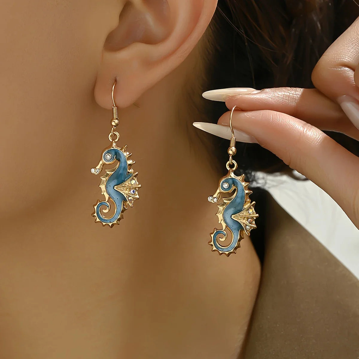 Boucles d'Oreilles Hippocampe Bleu en Or