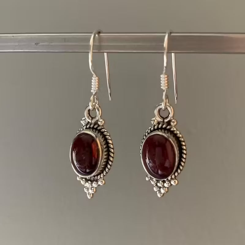 Boucles d'oreilles vintage avec détails diamant