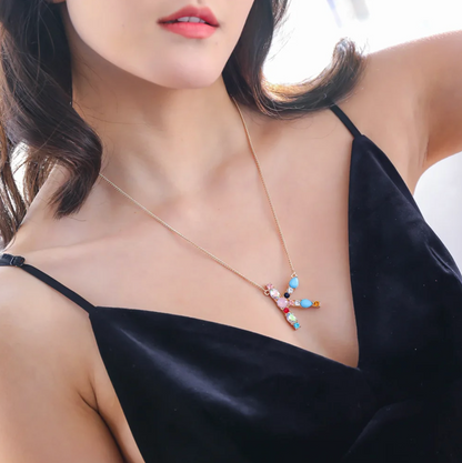 Collier avec Initiales et Pierres Précieuses Dorées de 18 Carats