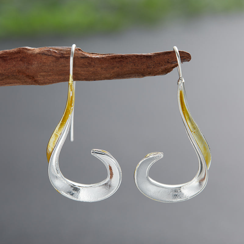 Boucles d'Oreilles Pendantes Dorées Vintage