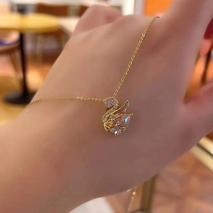 Collier du Cygne de Cristal