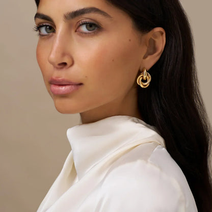 Boucles d'oreilles déclaration entrelacées Dorées