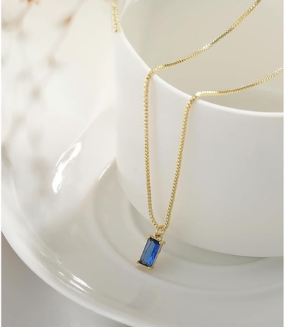 Pendentif saphir minimaliste
