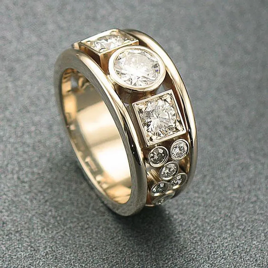 Bague avec Zircon Vintage en Or