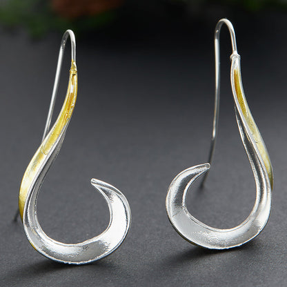 Boucles d'Oreilles Pendantes Dorées Vintage