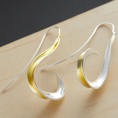 Boucles d'Oreilles Pendantes Dorées Vintage