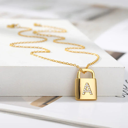 Collier du Cadenas d'Initiale Dorée